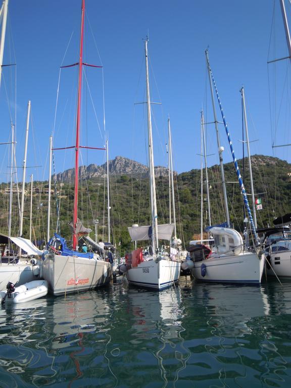 Appartamenti Da Vincenza Santa Maria Navarrese Kültér fotó